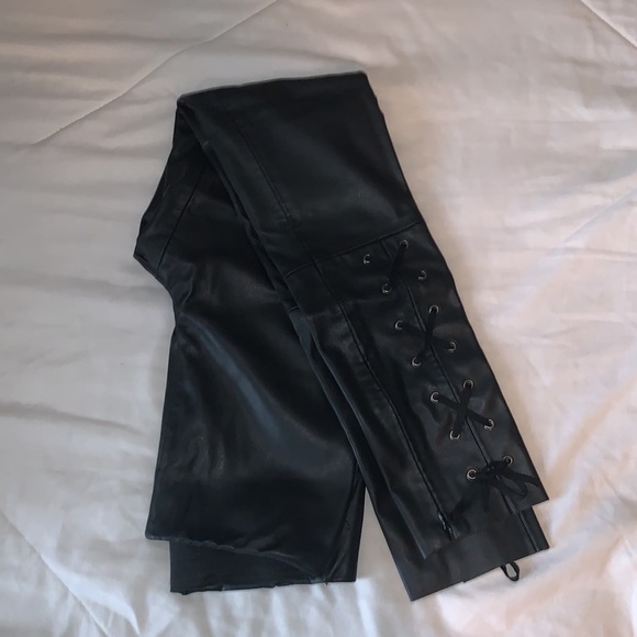 HIGH WAISTED FAUX LEATHER PANTS - Picture 3 of 3